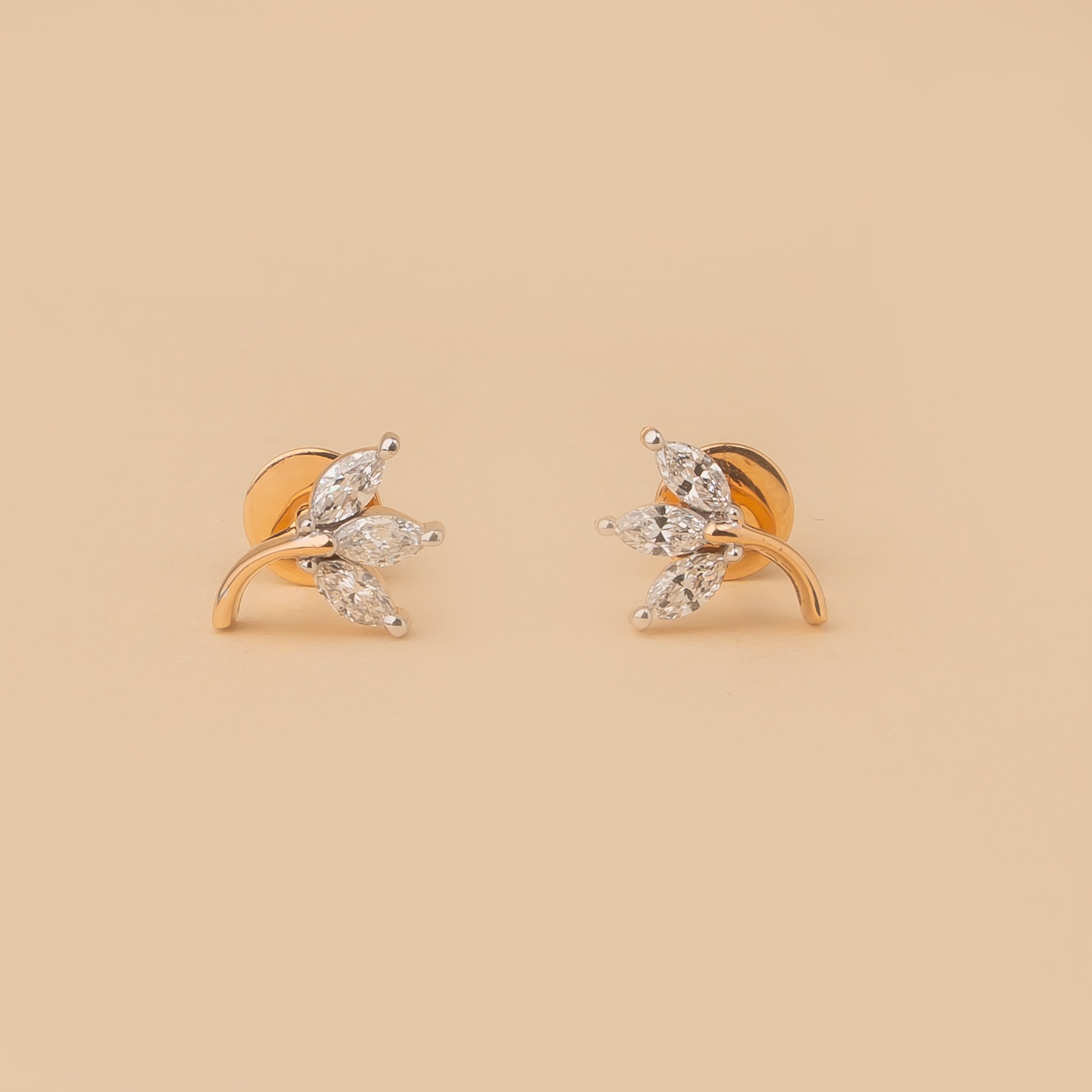 LEAF DIAMOND STYLISH GIRLISH FANCY STUDS