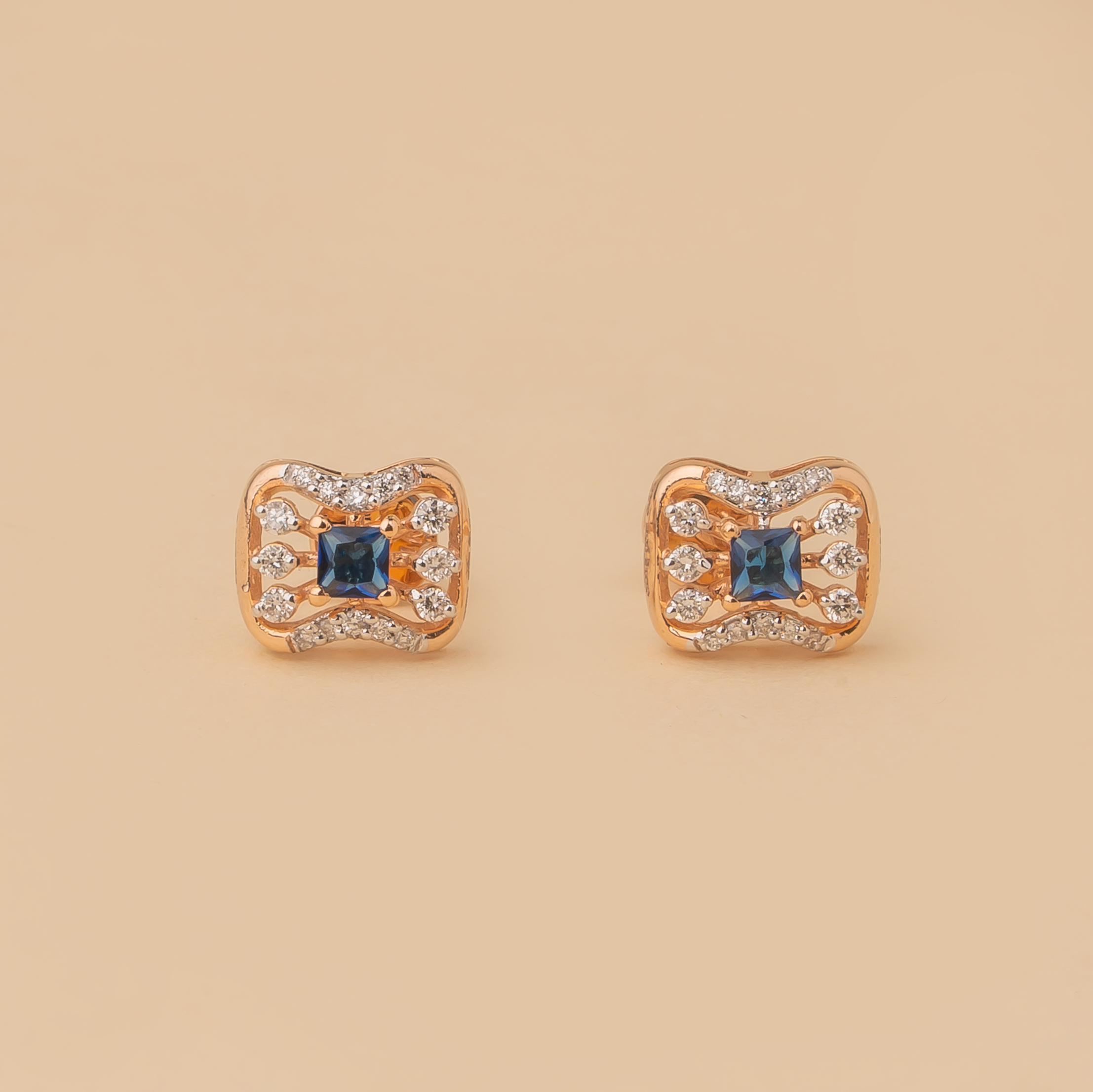 DAILYWEAR LAB GROWN DIAMOND STUDS