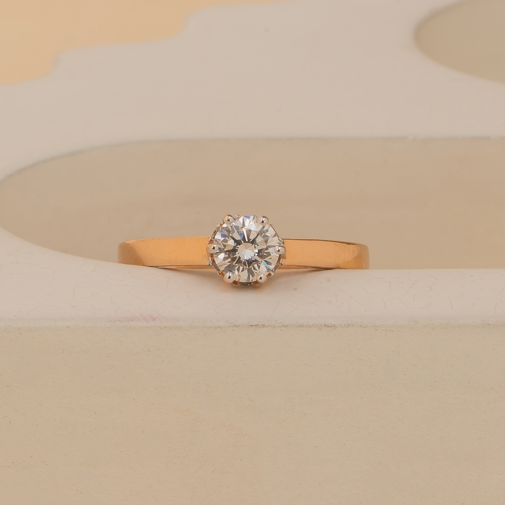DIAMOND SOLITAIRE RING