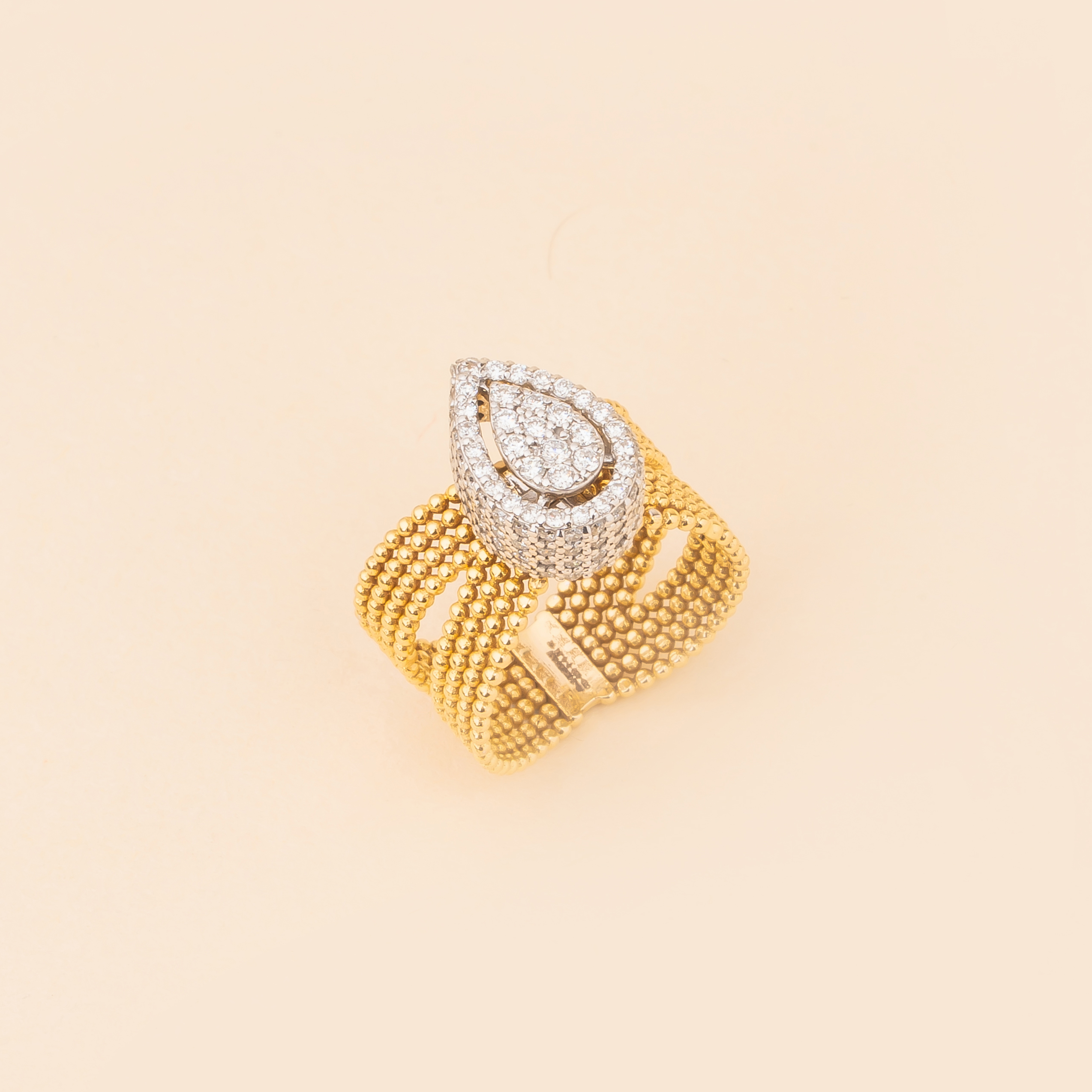 DIAMOND PARTYWEAR OCCATIONAL GIRLISH RING
